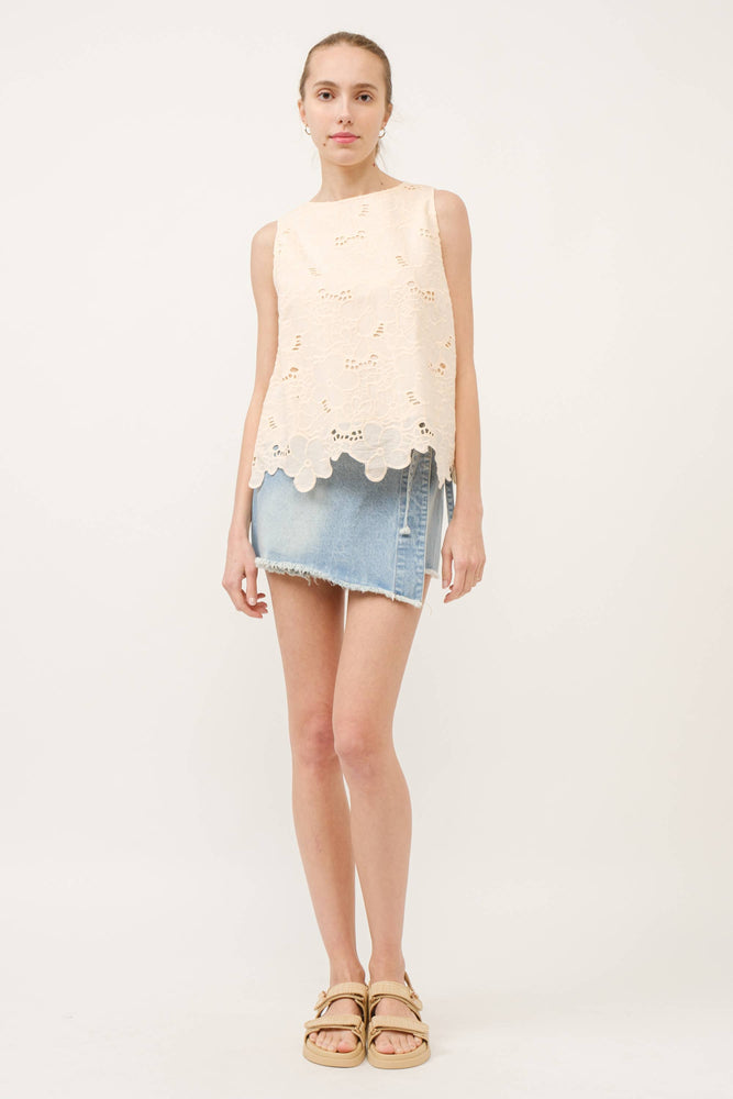 Flower Embroidery Top